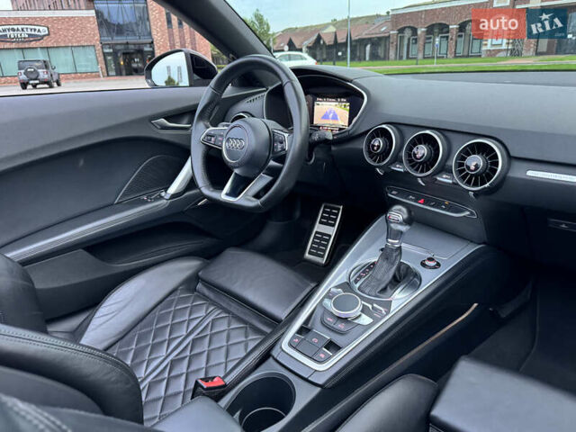 Черный Ауди ТТ, объемом двигателя 1.98 л и пробегом 118 тыс. км за 23900 $, фото 19 на Automoto.ua