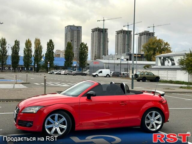 Червоний Ауді TT, об'ємом двигуна 2 л та пробігом 130 тис. км за 10500 $, фото 7 на Automoto.ua