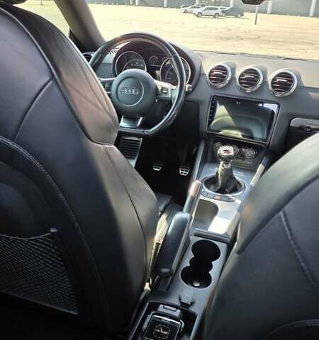 Красный Ауди ТТ, объемом двигателя 3.2 л и пробегом 170 тыс. км за 14999 $, фото 12 на Automoto.ua