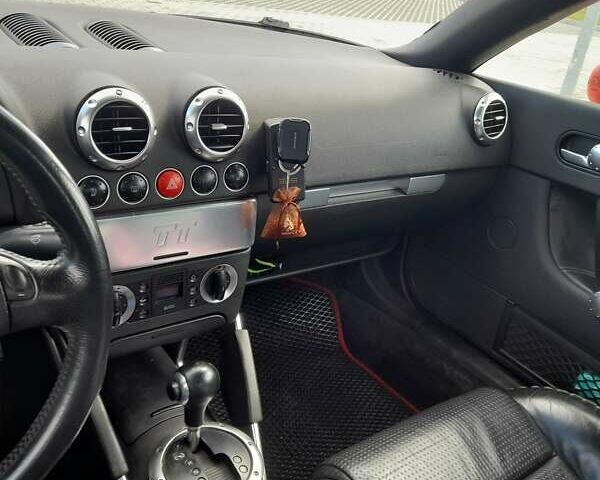 Ауди ТТ, объемом двигателя 1.78 л и пробегом 105 тыс. км за 9500 $, фото 15 на Automoto.ua