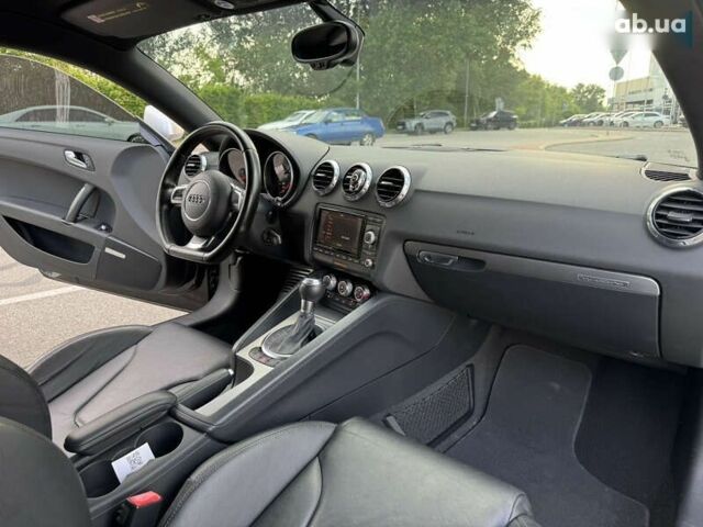 Ауді TT, об'ємом двигуна 2 л та пробігом 209 тис. км за 14999 $, фото 24 на Automoto.ua