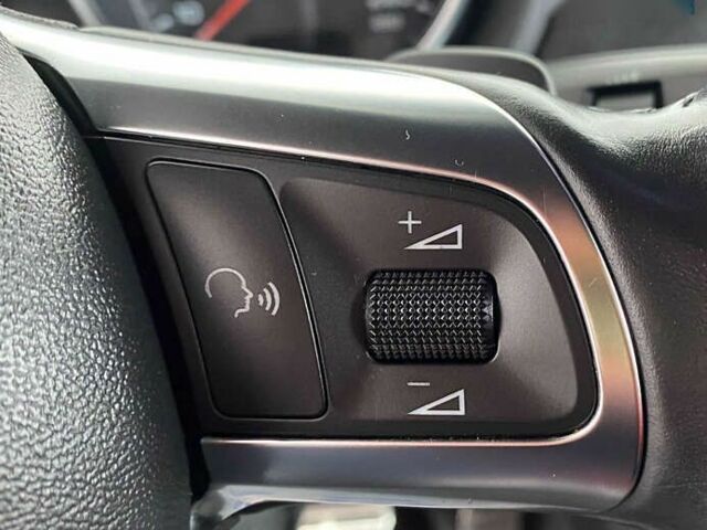 Ауди ТТ, объемом двигателя 2 л и пробегом 90 тыс. км за 15250 $, фото 10 на Automoto.ua