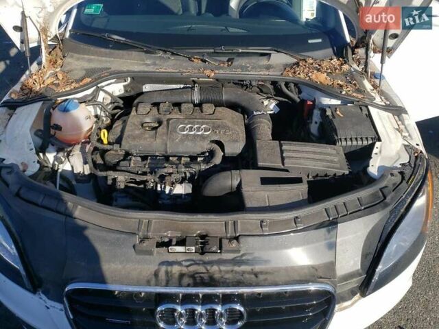 Ауди ТТ, объемом двигателя 1.98 л и пробегом 33 тыс. км за 3000 $, фото 10 на Automoto.ua