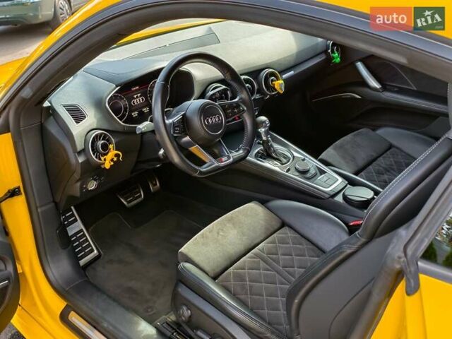 Желтый Ауди ТТ, объемом двигателя 1.98 л и пробегом 42 тыс. км за 33400 $, фото 8 на Automoto.ua