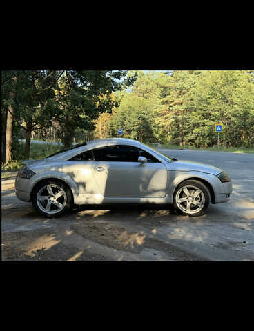 Серый Ауди ТТ, объемом двигателя 1.78 л и пробегом 230 тыс. км за 5999 $, фото 5 на Automoto.ua