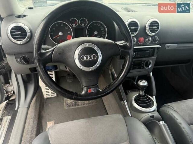 Сірий Ауді TT, об'ємом двигуна 1.78 л та пробігом 200 тис. км за 5200 $, фото 5 на Automoto.ua