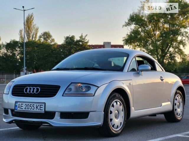 Сірий Ауді TT, об'ємом двигуна 1.8 л та пробігом 190 тис. км за 5900 $, фото 11 на Automoto.ua