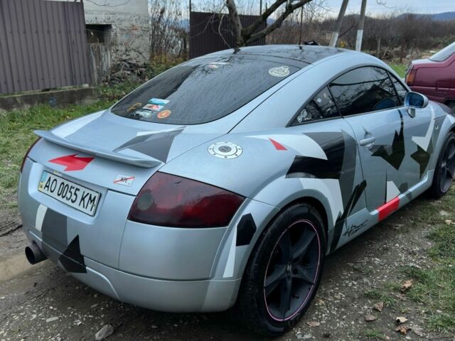 Серый Ауди ТТ, объемом двигателя 1.8 л и пробегом 200 тыс. км за 3550 $, фото 2 на Automoto.ua