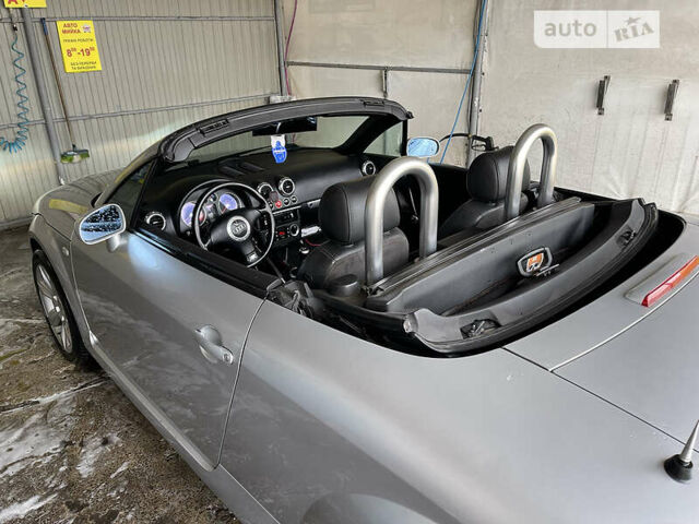Сірий Ауді TT, об'ємом двигуна 1.8 л та пробігом 189 тис. км за 7500 $, фото 2 на Automoto.ua