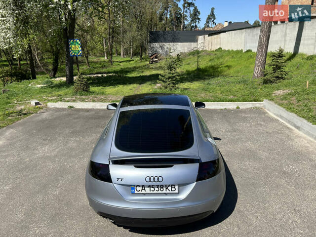 Серый Ауди ТТ, объемом двигателя 2 л и пробегом 172 тыс. км за 10100 $, фото 9 на Automoto.ua