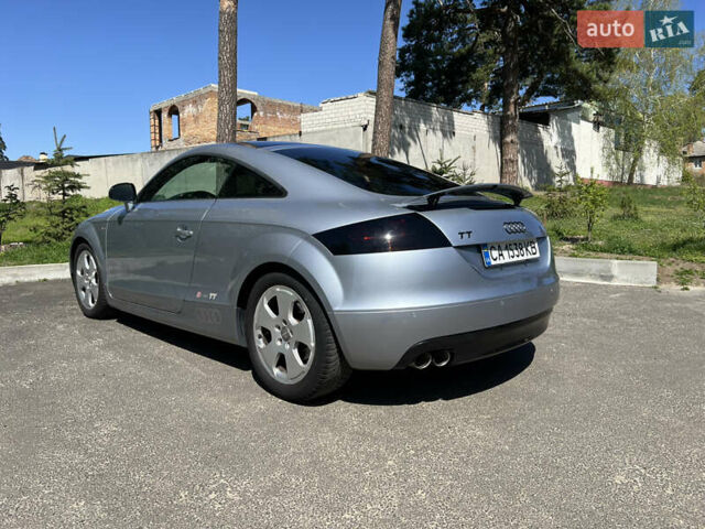 Серый Ауди ТТ, объемом двигателя 2 л и пробегом 172 тыс. км за 10100 $, фото 7 на Automoto.ua