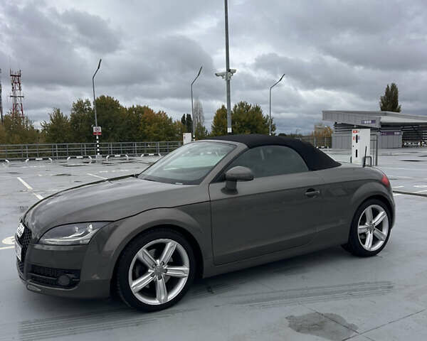 Ауди ТТ 2010 в Борисполе на Automoto.ua Серый Ауди ТТ, объемом двигателя 1.98 л и пробегом 172 тыс. км за 11500 $, фото 6 на Automoto.ua