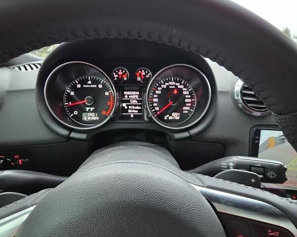 Серый Ауди ТТ, объемом двигателя 0 л и пробегом 201 тыс. км за 13000 $, фото 11 на Automoto.ua