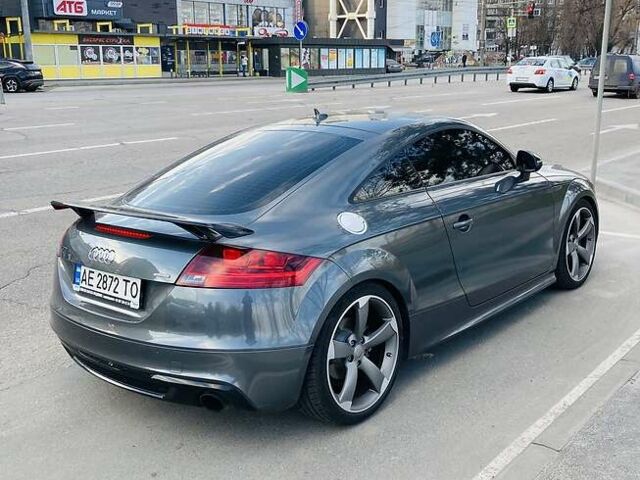 Сірий Ауді TT, об'ємом двигуна 2 л та пробігом 97 тис. км за 18500 $, фото 3 на Automoto.ua