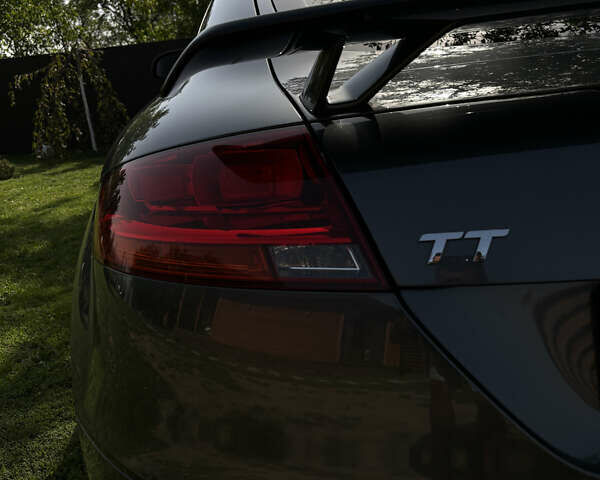 Сірий Ауді TT, об'ємом двигуна 1.8 л та пробігом 90 тис. км за 15900 $, фото 6 на Automoto.ua