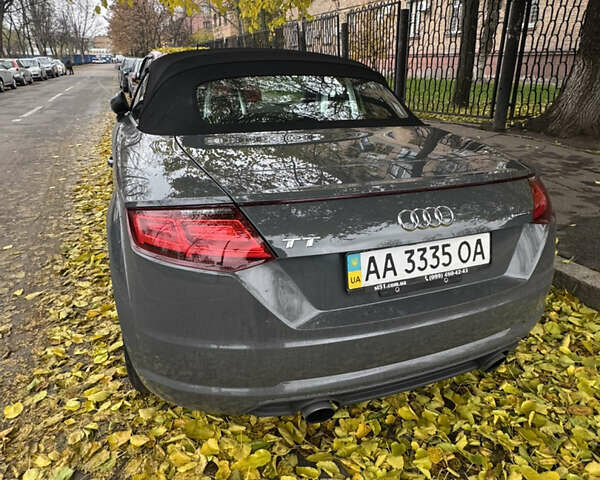 Серый Ауди ТТ, объемом двигателя 1.98 л и пробегом 92 тыс. км за 26000 $, фото 3 на Automoto.ua