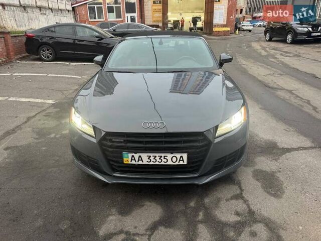 Сірий Ауді TT, об'ємом двигуна 1.98 л та пробігом 74 тис. км за 24500 $, фото 4 на Automoto.ua