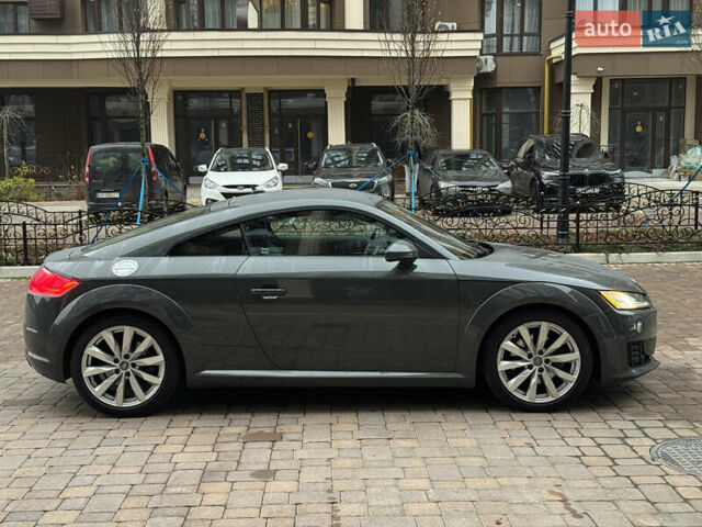 Серый Ауди ТТ, объемом двигателя 1.98 л и пробегом 234 тыс. км за 23500 $, фото 3 на Automoto.ua