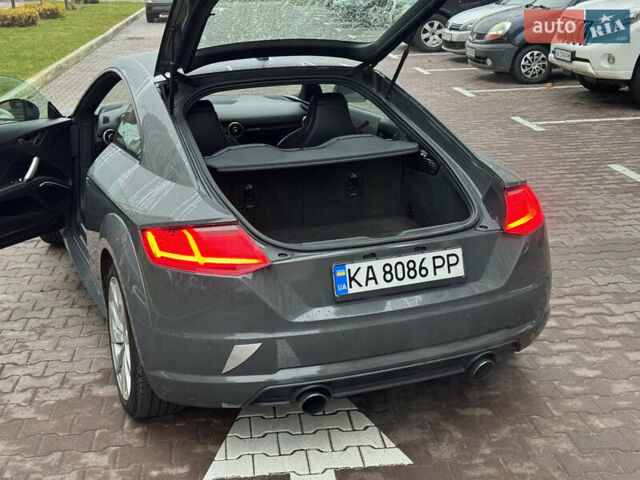 Серый Ауди ТТ, объемом двигателя 1.98 л и пробегом 234 тыс. км за 23500 $, фото 11 на Automoto.ua