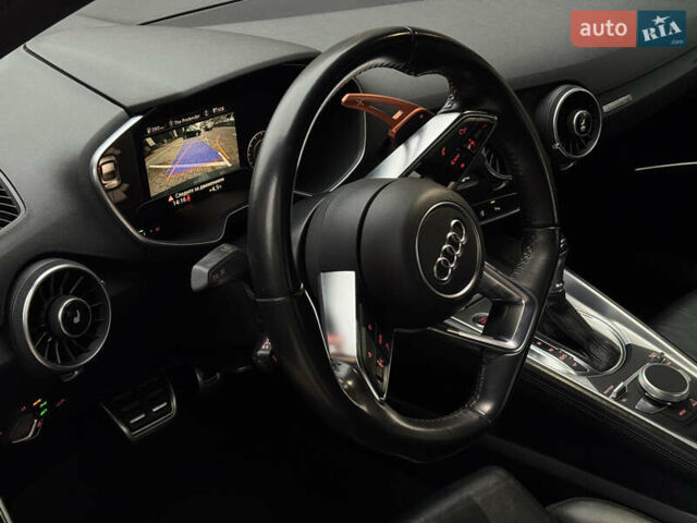 Серый Ауди ТТ, объемом двигателя 1.98 л и пробегом 234 тыс. км за 23500 $, фото 22 на Automoto.ua