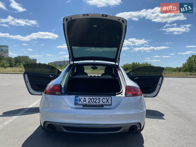 Серый Ауди ТТ, объемом двигателя 2 л и пробегом 150 тыс. км за 16000 $, фото 6 на Automoto.ua