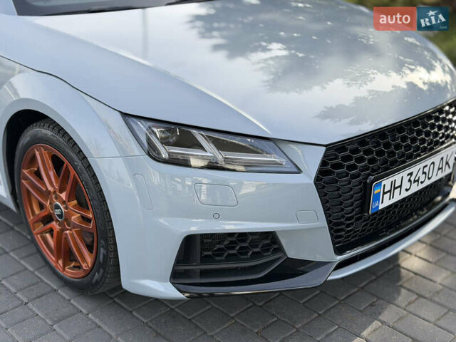 Серый Ауди ТТ, объемом двигателя 2 л и пробегом 46 тыс. км за 36500 $, фото 27 на Automoto.ua