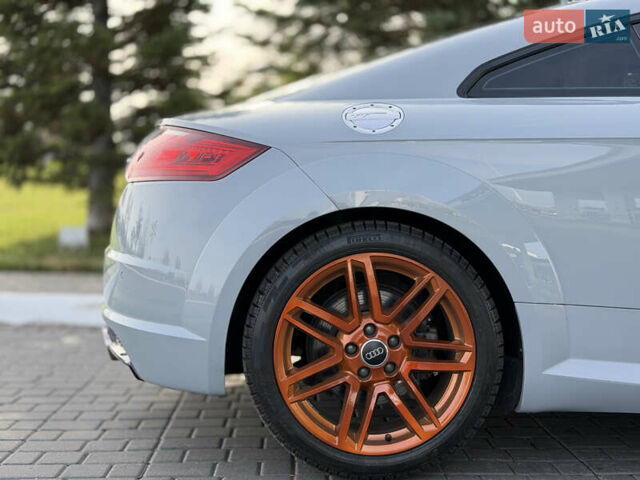 Серый Ауди ТТ, объемом двигателя 2 л и пробегом 46 тыс. км за 36500 $, фото 24 на Automoto.ua