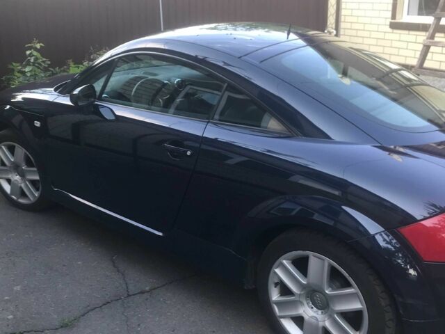 Синий Ауди ТТ, объемом двигателя 1.8 л и пробегом 220 тыс. км за 6900 $, фото 2 на Automoto.ua