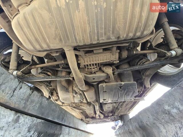 Зеленый Ауди ТТ, объемом двигателя 1.8 л и пробегом 205 тыс. км за 5700 $, фото 40 на Automoto.ua