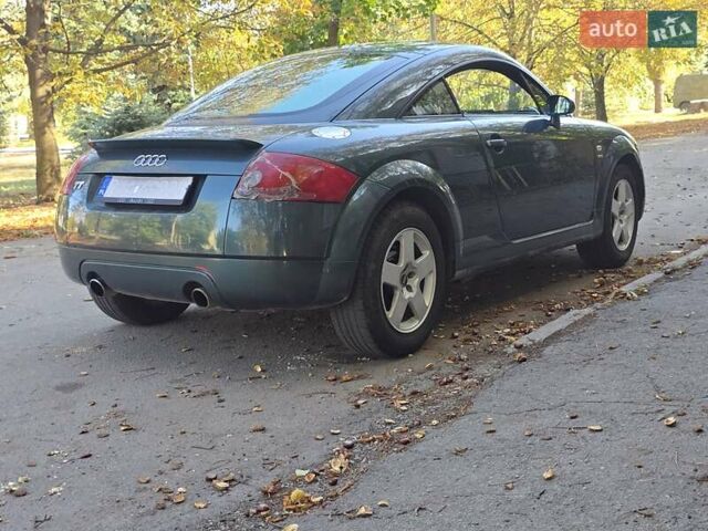 Зеленый Ауди ТТ, объемом двигателя 1.8 л и пробегом 205 тыс. км за 5700 $, фото 16 на Automoto.ua