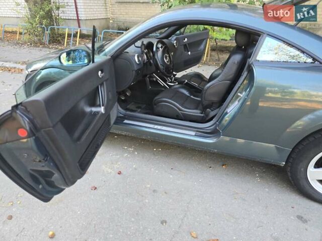 Зеленый Ауди ТТ, объемом двигателя 1.8 л и пробегом 205 тыс. км за 5700 $, фото 4 на Automoto.ua