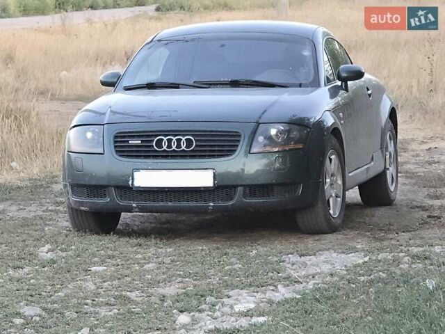 Зеленый Ауди ТТ, объемом двигателя 1.8 л и пробегом 205 тыс. км за 5700 $, фото 1 на Automoto.ua