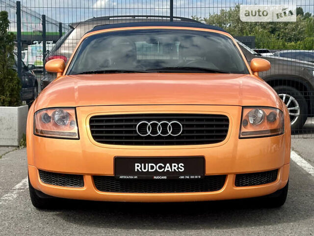 Оранжевый Ауди ТТ, объемом двигателя 1.8 л и пробегом 127 тыс. км за 8700 $, фото 2 на Automoto.ua