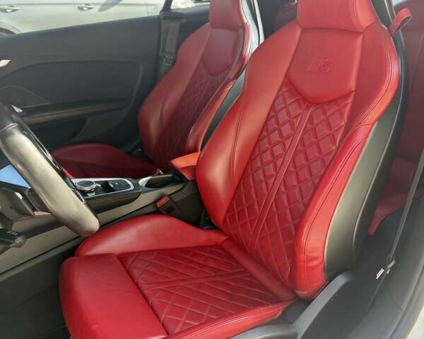 Белый Ауди ТТС, объемом двигателя 2 л и пробегом 97 тыс. км за 26500 $, фото 7 на Automoto.ua