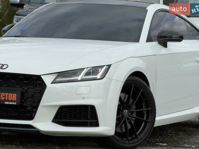 Білий Ауді TTS, об'ємом двигуна 1.98 л та пробігом 100 тис. км за 26500 $, фото 2 на Automoto.ua