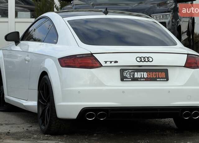 Білий Ауді TTS, об'ємом двигуна 1.98 л та пробігом 100 тис. км за 26500 $, фото 6 на Automoto.ua