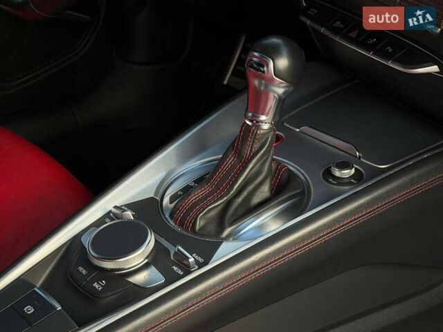 Білий Ауді TTS, об'ємом двигуна 1.98 л та пробігом 100 тис. км за 26500 $, фото 27 на Automoto.ua