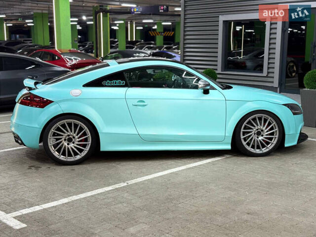 Черный Ауди ТТС, объемом двигателя 2 л и пробегом 196 тыс. км за 18500 $, фото 4 на Automoto.ua