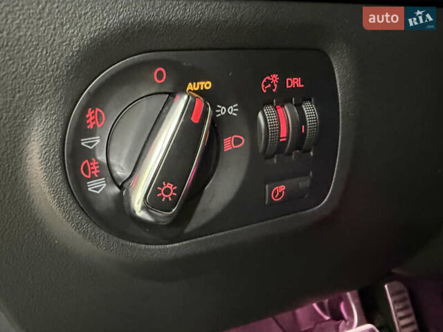 Черный Ауди ТТС, объемом двигателя 2 л и пробегом 196 тыс. км за 18500 $, фото 20 на Automoto.ua