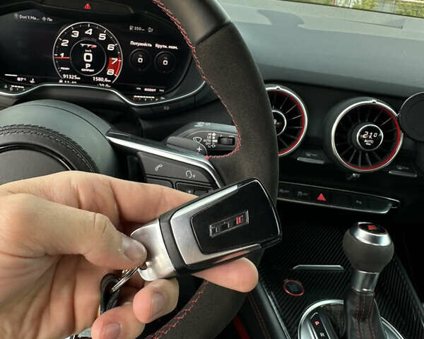 Черный Ауди ТТС, объемом двигателя 1.98 л и пробегом 91 тыс. км за 34999 $, фото 26 на Automoto.ua