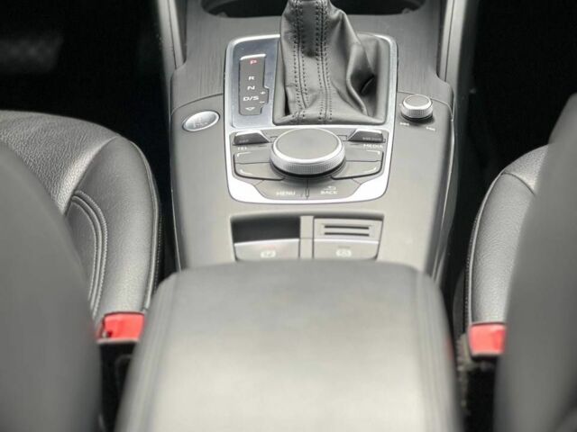 Білий Ауді V8, об'ємом двигуна 1.6 л та пробігом 125 тис. км за 15500 $, фото 8 на Automoto.ua