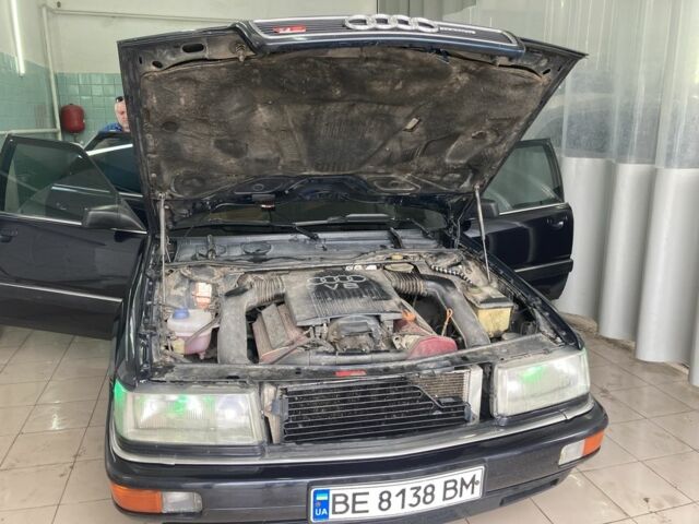 Синий Ауди В8, объемом двигателя 3.6 л и пробегом 300 тыс. км за 9500 $, фото 6 на Automoto.ua