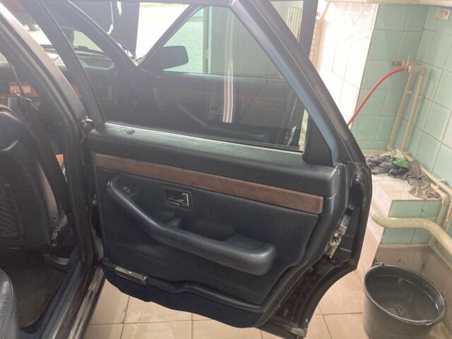 Синий Ауди В8, объемом двигателя 3.6 л и пробегом 300 тыс. км за 9500 $, фото 14 на Automoto.ua