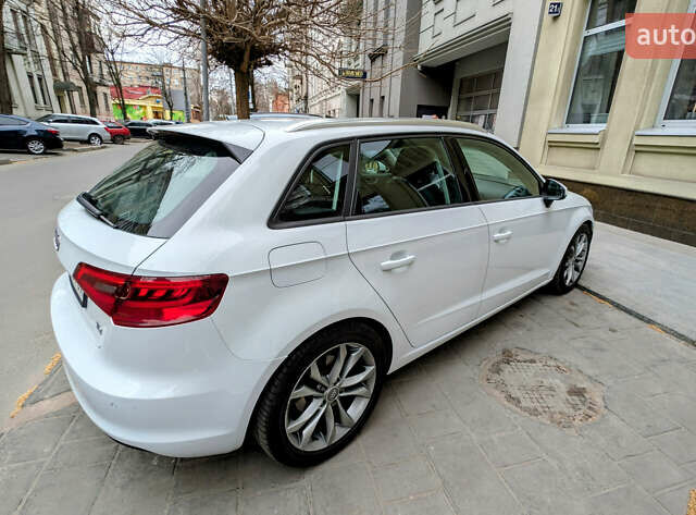 Белый Ауди A3 Sportback, объемом двигателя 2 л и пробегом 80 тыс. км за 16900 $, фото 6 на Automoto.ua
