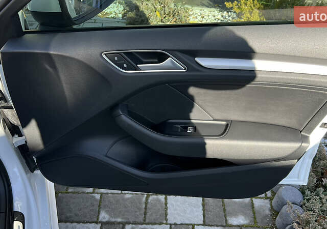 Белый Ауди A3 Sportback, объемом двигателя 1.4 л и пробегом 133 тыс. км за 15500 $, фото 39 на Automoto.ua