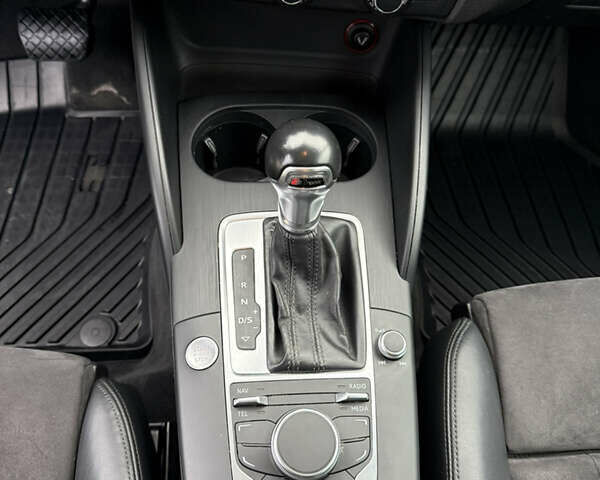 Белый Ауди A3 Sportback, объемом двигателя 2 л и пробегом 173 тыс. км за 15900 $, фото 19 на Automoto.ua