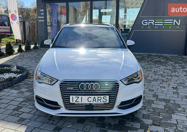 Белый Ауди A3 Sportback, объемом двигателя 1.4 л и пробегом 133 тыс. км за 15500 $, фото 1 на Automoto.ua