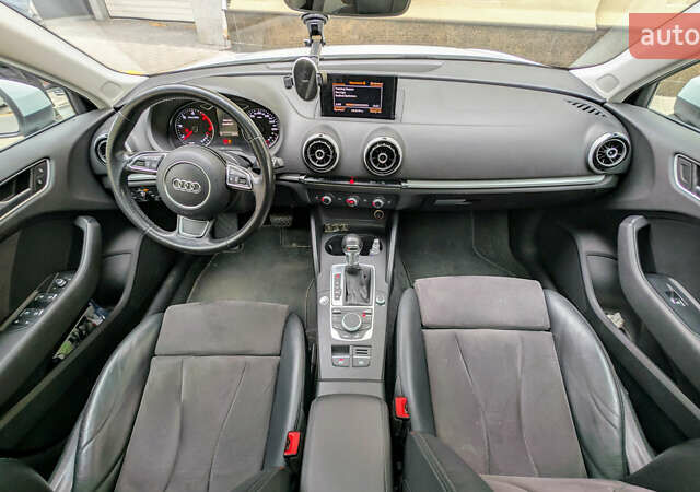 Белый Ауди A3 Sportback, объемом двигателя 2 л и пробегом 80 тыс. км за 16900 $, фото 9 на Automoto.ua