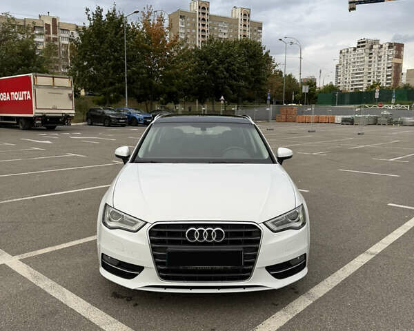 Белый Ауди A3 Sportback, объемом двигателя 2 л и пробегом 173 тыс. км за 15900 $, фото 1 на Automoto.ua