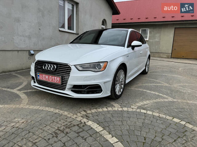 Белый Ауди A3 Sportback, объемом двигателя 1.4 л и пробегом 225 тыс. км за 13550 $, фото 2 на Automoto.ua